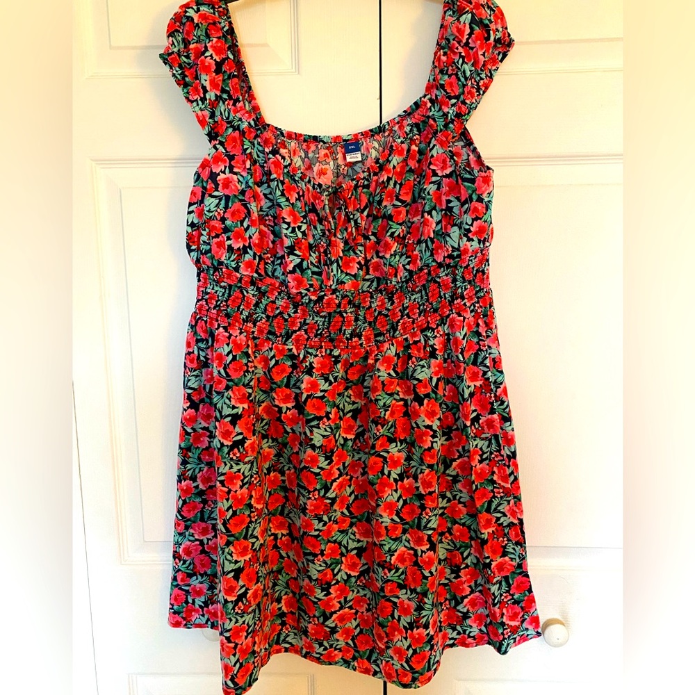 Never worn Old Navy summer dress